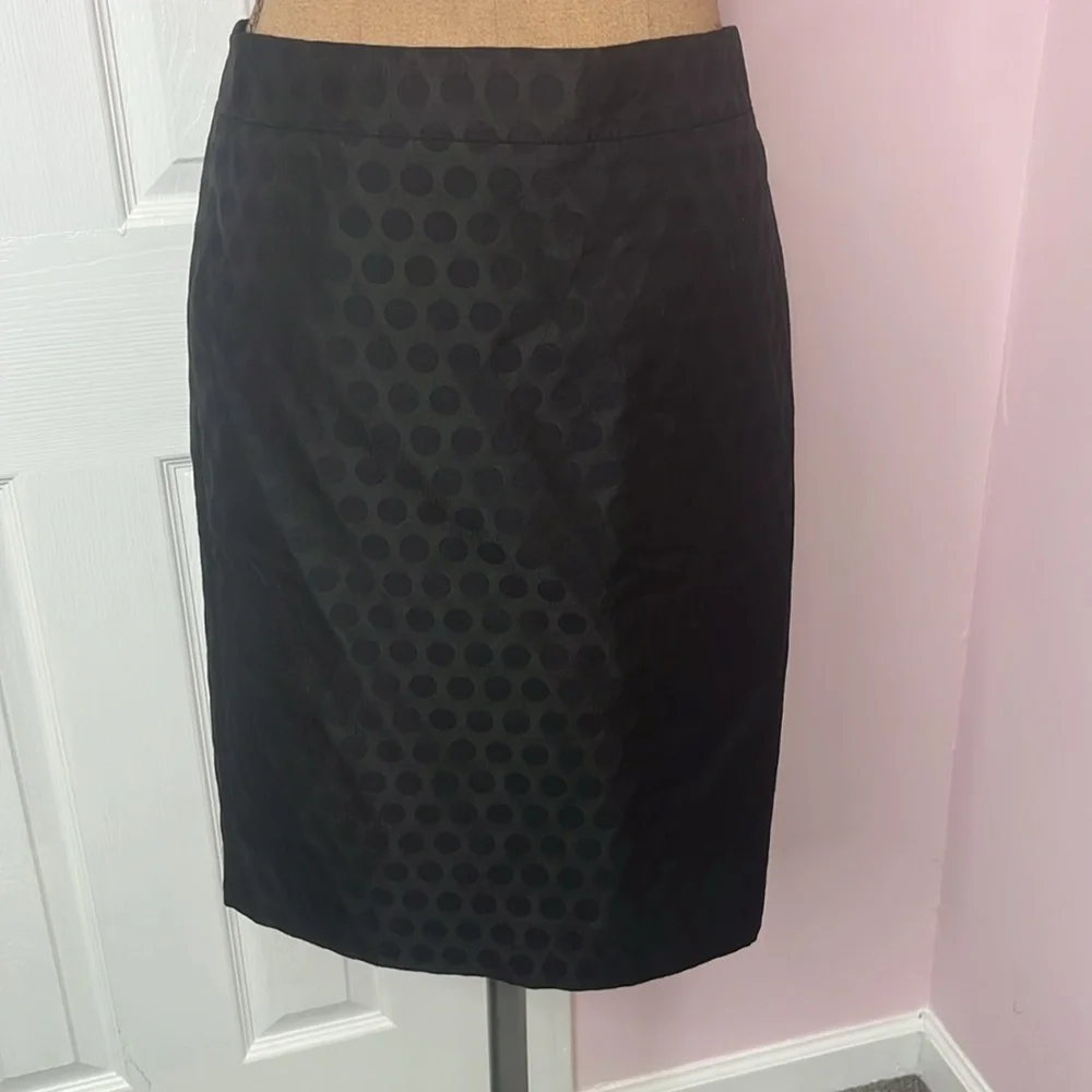 Black Pencil Skirt J. Crew Vintage Tonal Polka Dot Print Size 4